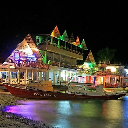 Lalaguna Beach Club And Dive Centre Puerto Galera Esterno foto